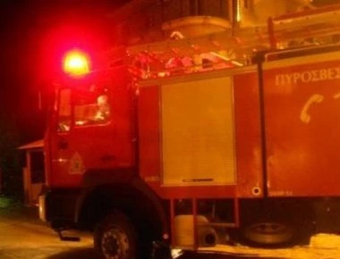 Πυρκαγιά σε εξέλιξη στην περιοχή Στενιές της Άνδρου